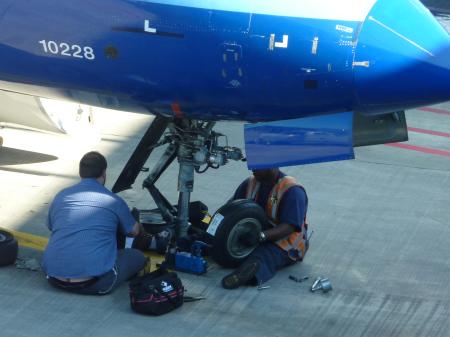 Aircraft Maintenance Technician 사람 명부 